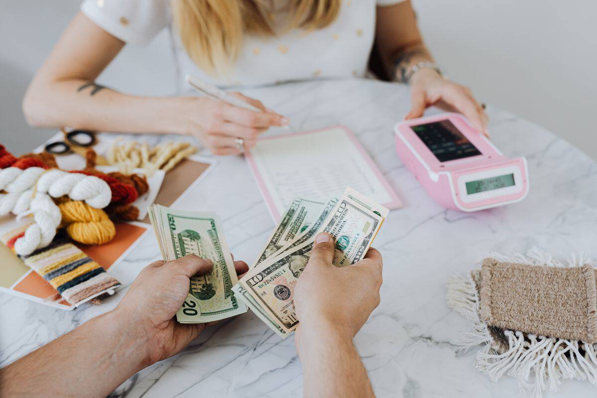 Personal finance documents used to calculate someone net worth